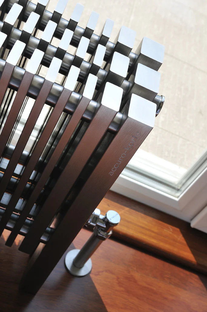 Nicola Radiator - Ht. 11"-30" - Sale - Image 3